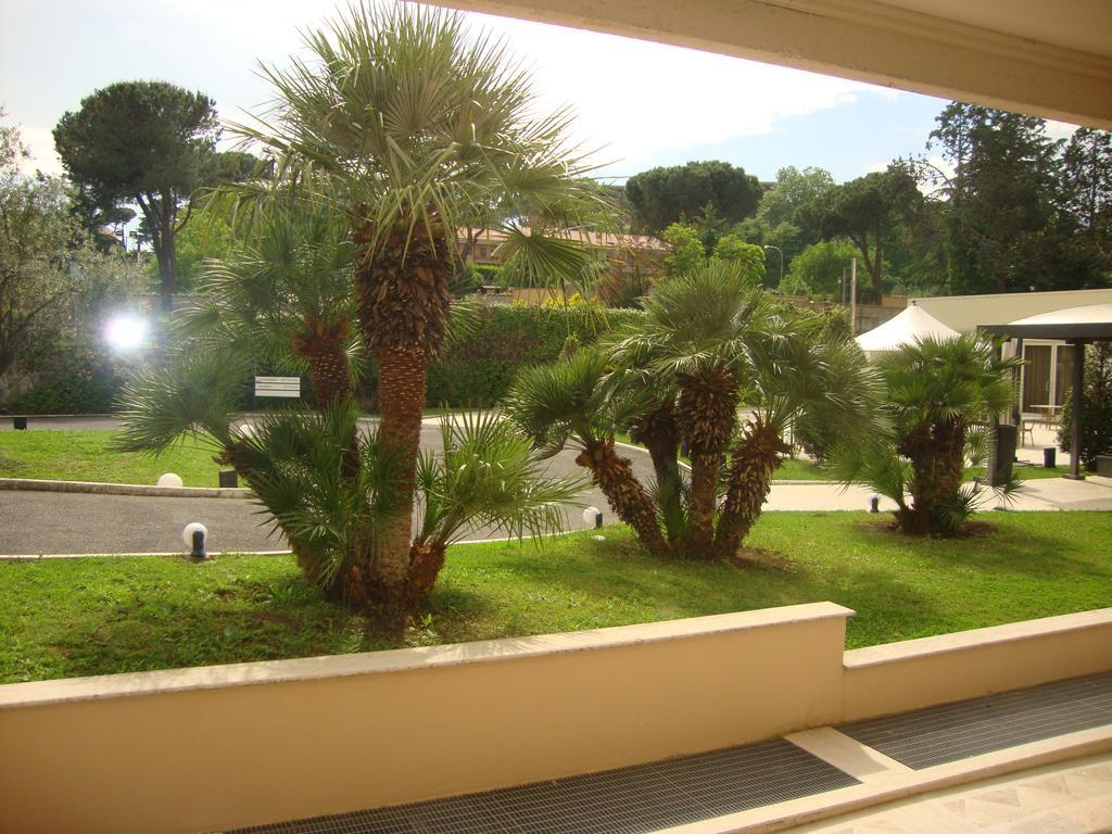 Park Hotel Roma Cassia Kültér fotó