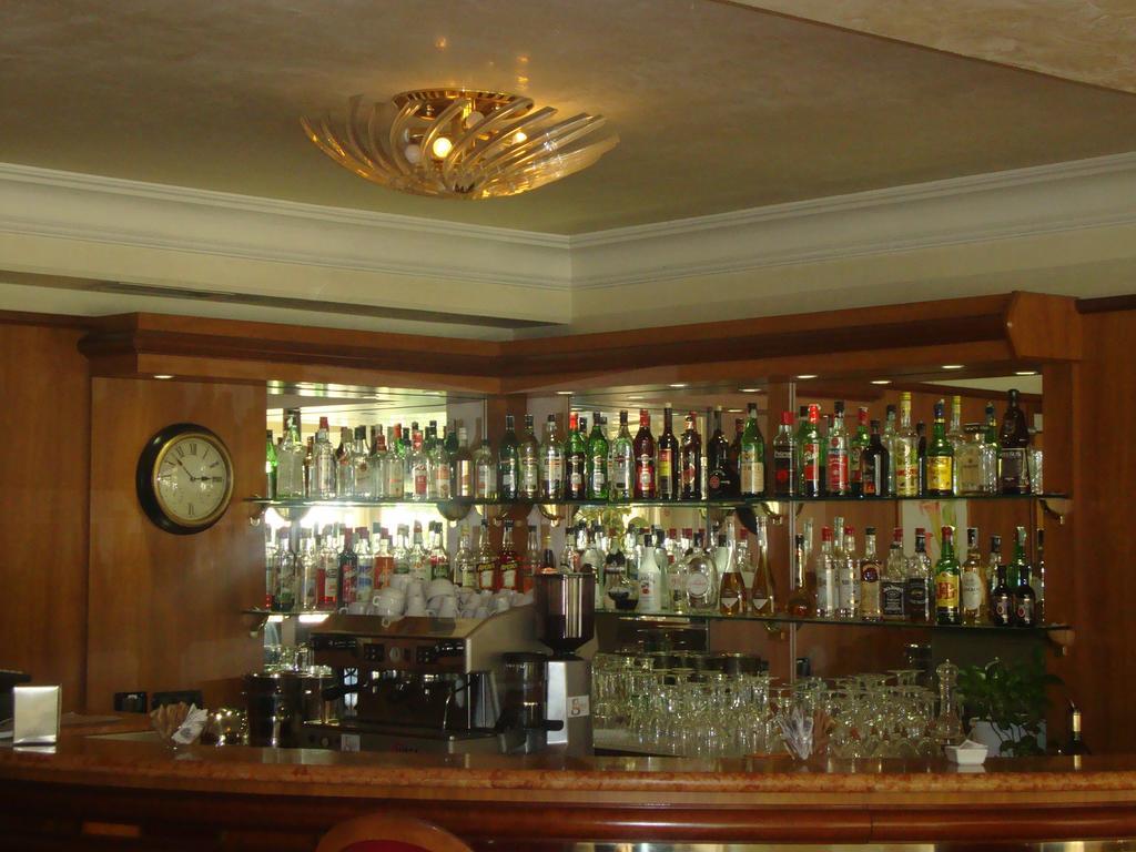 Park Hotel Roma Cassia Kültér fotó