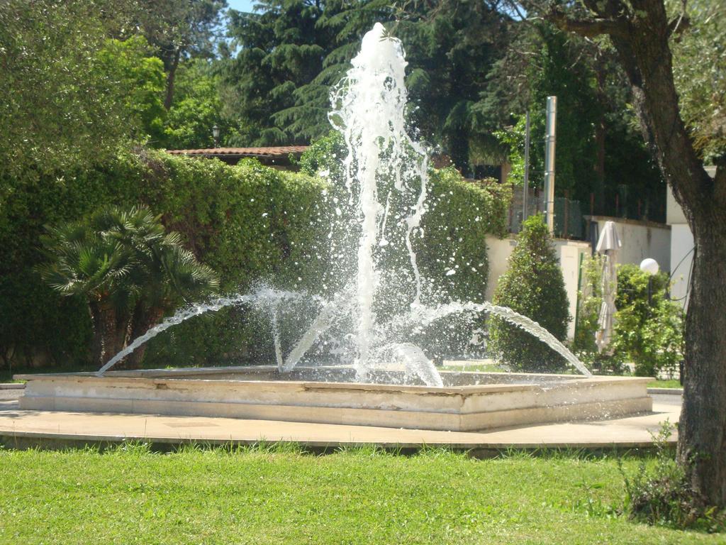 Park Hotel Roma Cassia Kültér fotó