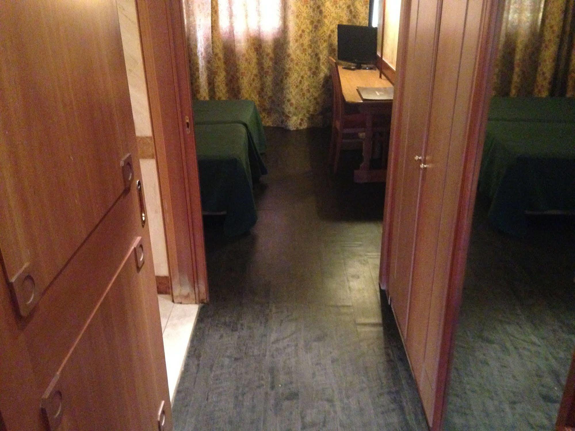 Park Hotel Roma Cassia Kültér fotó
